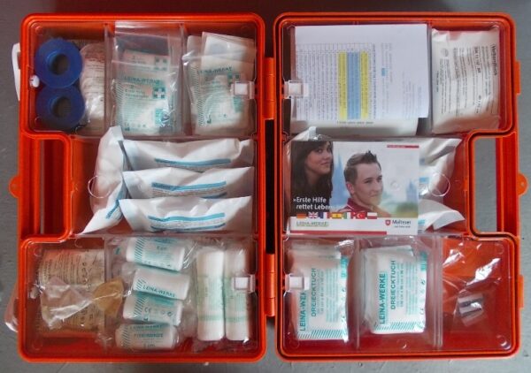 Erste-Hilfe-Koffer Typ 2 "GASTRO" lange Haltbarkeit