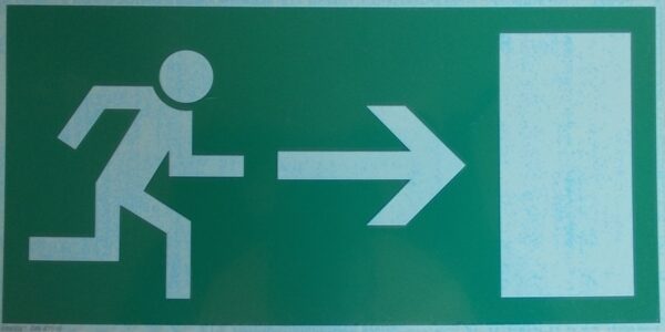 Rettungsweg-Notausgang RECHTS