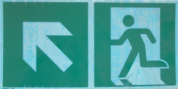 Rettungsweg LINKS aufwärts